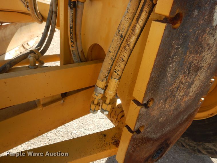 image for item DI6829 2004 Caterpillar 12H VHP Plus  rigid frame motor grader