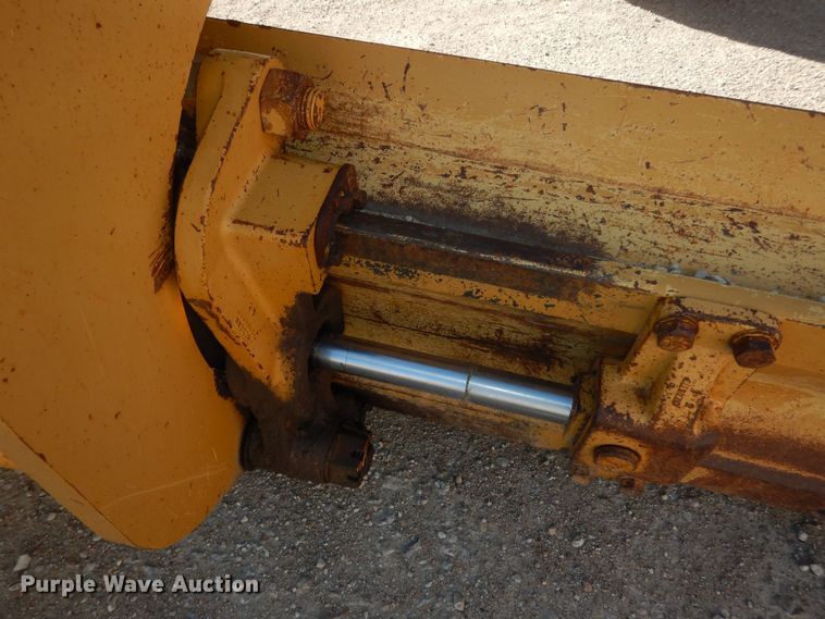 image for item DI6829 2004 Caterpillar 12H VHP Plus  rigid frame motor grader