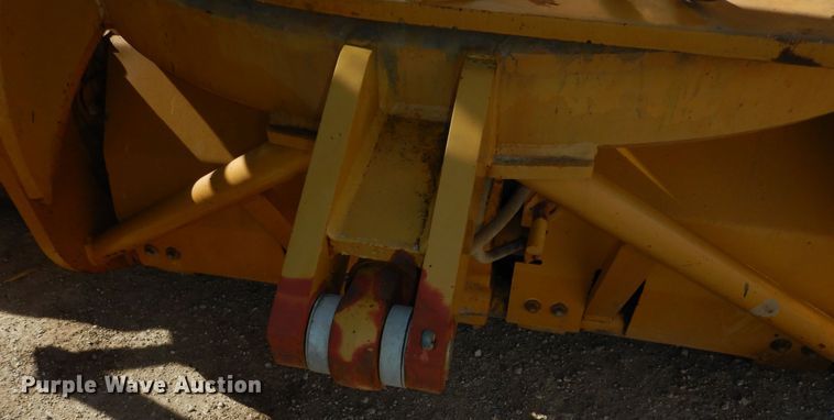 image for item DI6829 2004 Caterpillar 12H VHP Plus  rigid frame motor grader