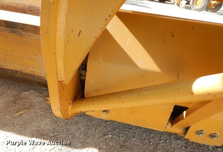 image for item DI6829 2004 Caterpillar 12H VHP Plus  rigid frame motor grader