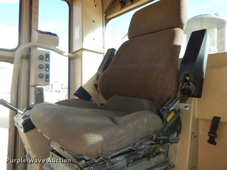 image for item DI6829 2004 Caterpillar 12H VHP Plus  rigid frame motor grader