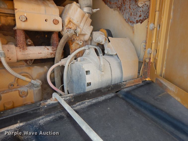 image for item DI6829 2004 Caterpillar 12H VHP Plus  rigid frame motor grader