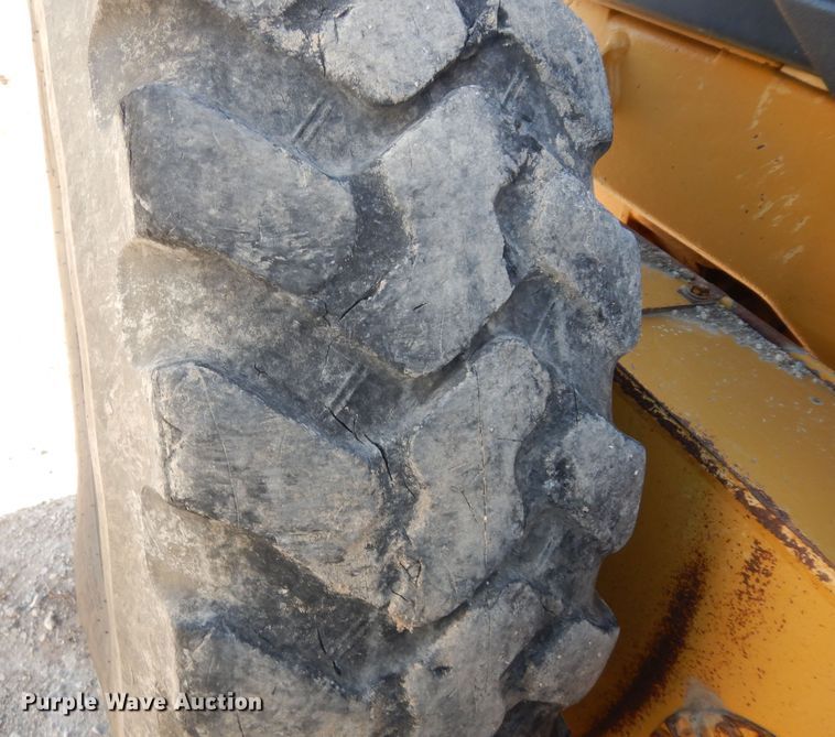 image for item DI6829 2004 Caterpillar 12H VHP Plus  rigid frame motor grader