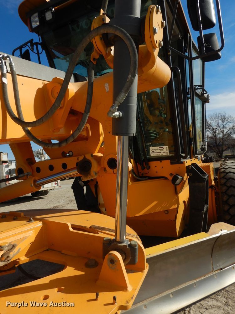 image for item DI6830 2014 Volvo G940B  motor grader