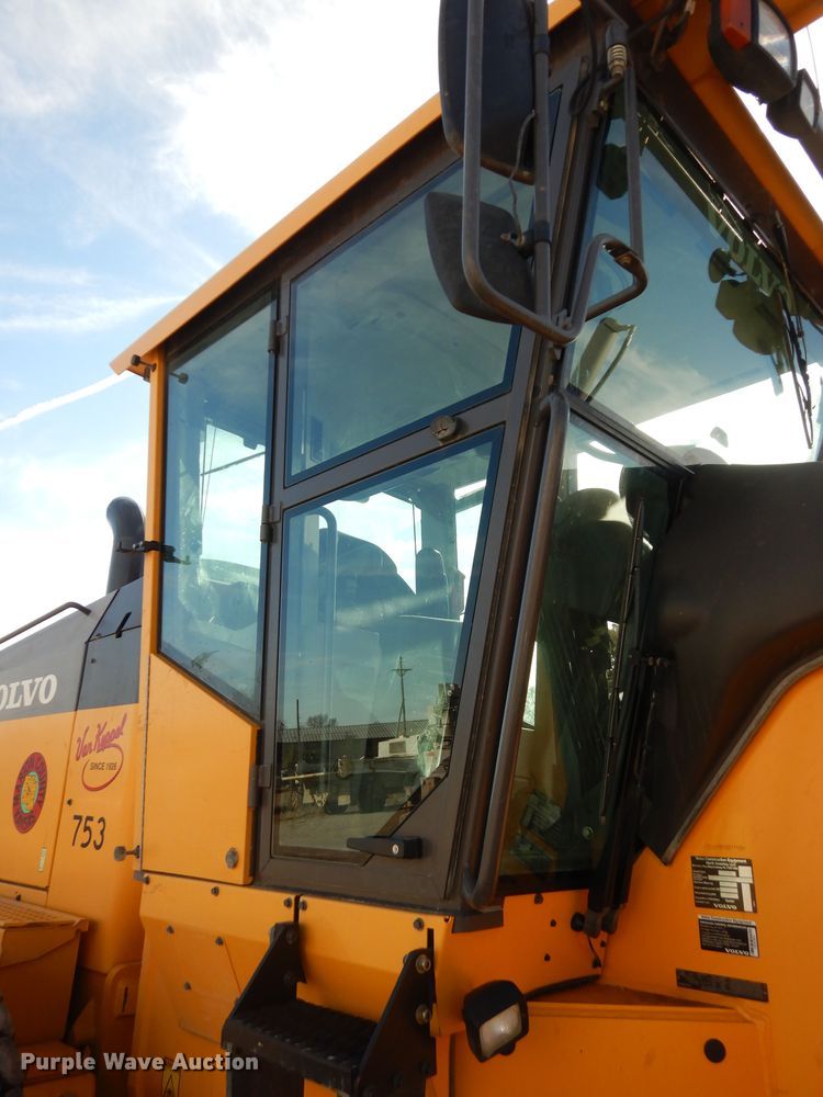 image for item DI6830 2014 Volvo G940B  motor grader