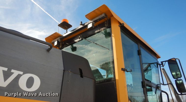 image for item DI6830 2014 Volvo G940B  motor grader