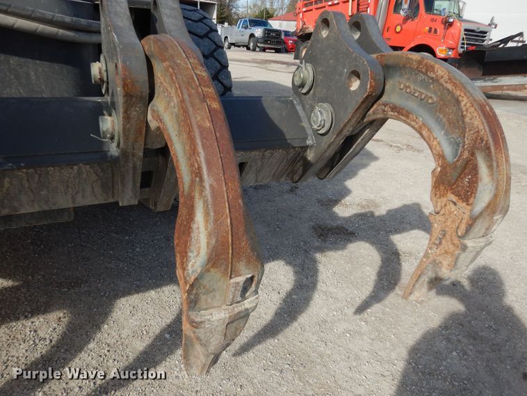 image for item DI6830 2014 Volvo G940B  motor grader