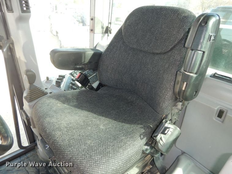 image for item DI6830 2014 Volvo G940B  motor grader