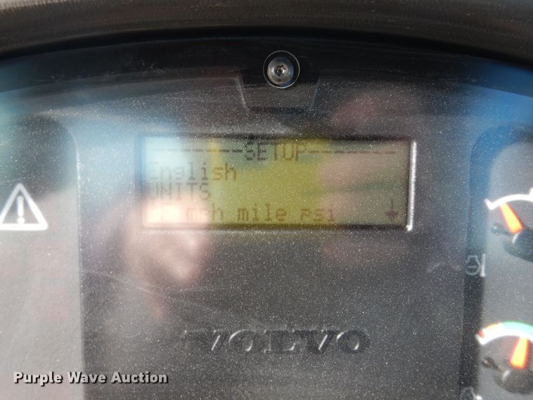 image for item DI6830 2014 Volvo G940B  motor grader