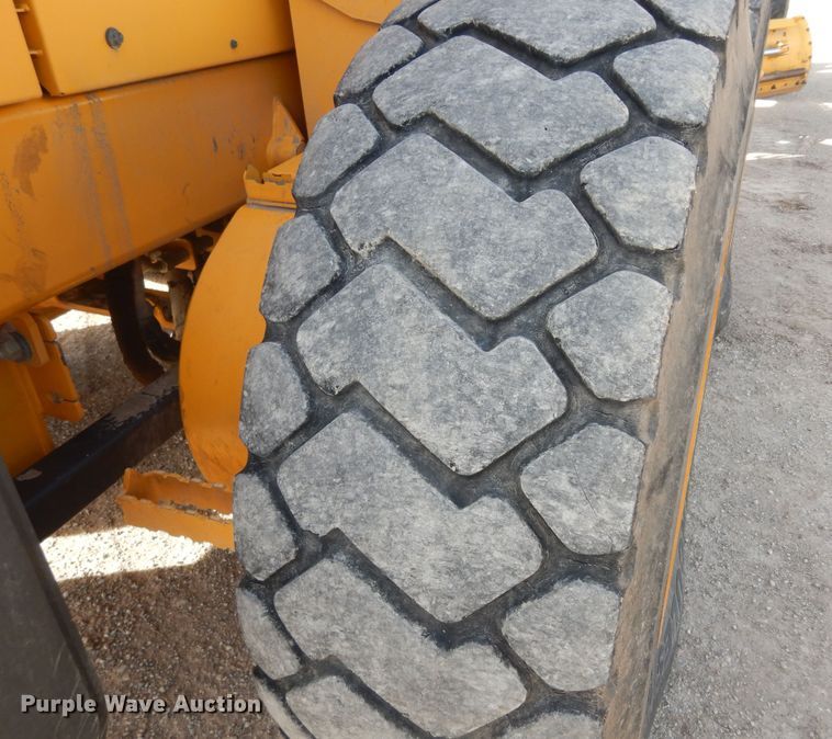 image for item DI6830 2014 Volvo G940B  motor grader