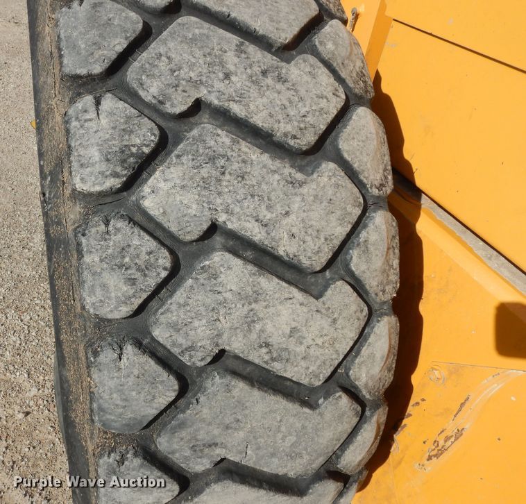 image for item DI6830 2014 Volvo G940B  motor grader