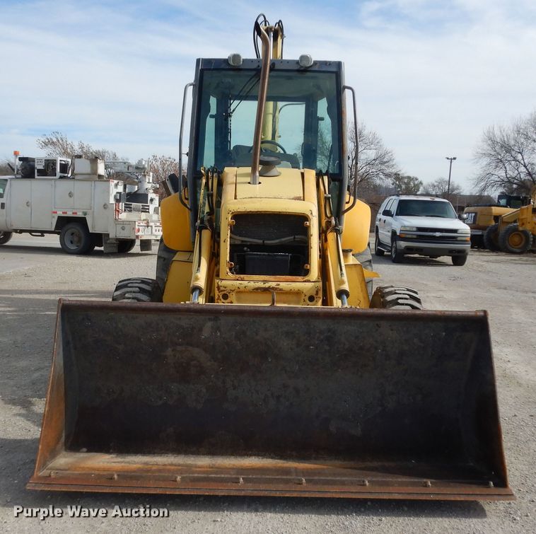 image for item DI6834 2001 New Holland LB110  backhoe