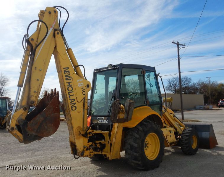 image for item DI6834 2001 New Holland LB110  backhoe