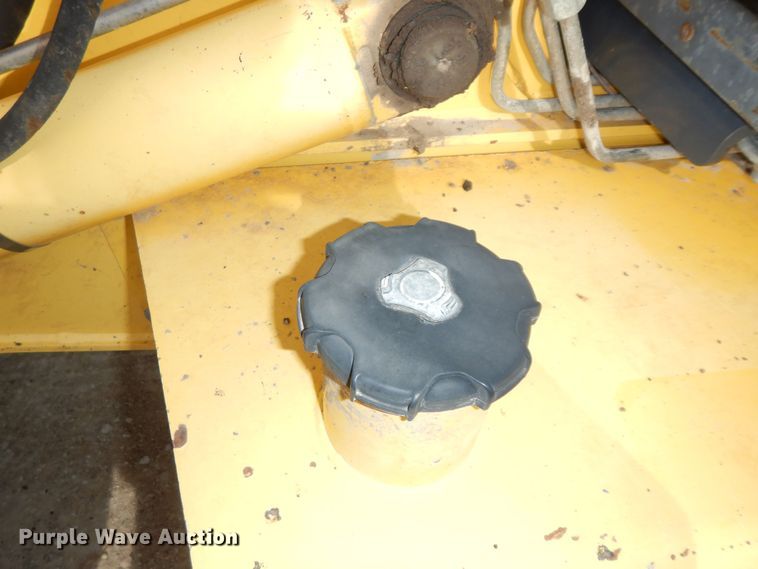 image for item DI6834 2001 New Holland LB110  backhoe