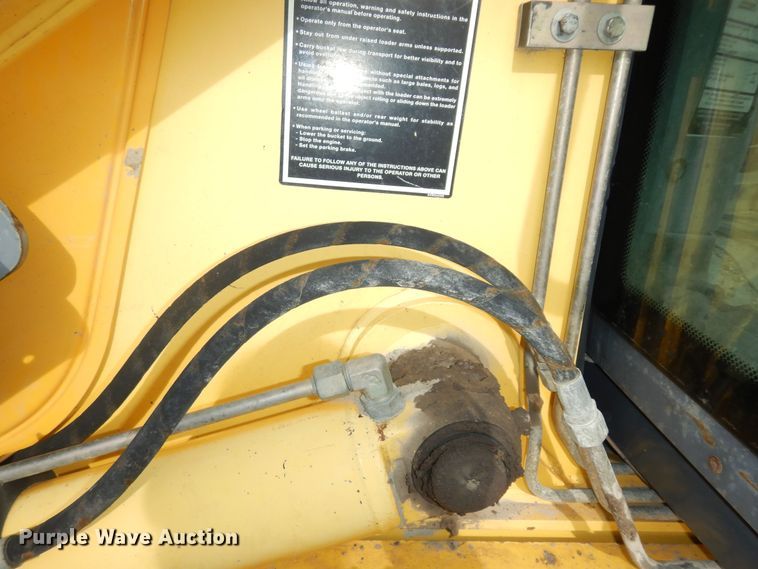 image for item DI6834 2001 New Holland LB110  backhoe