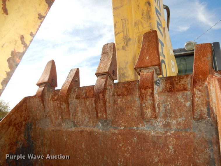 image for item DI6834 2001 New Holland LB110  backhoe