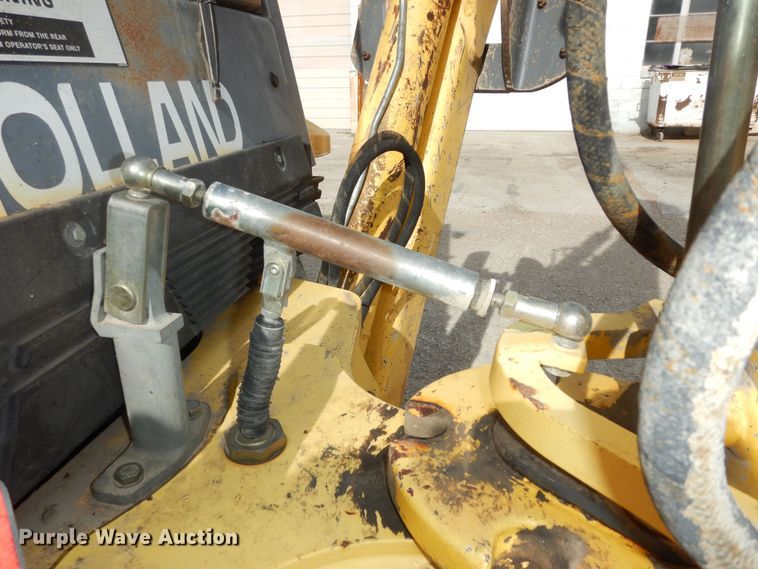 image for item DI6834 2001 New Holland LB110  backhoe