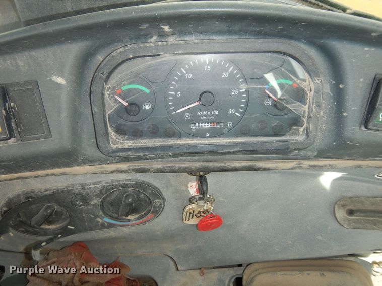 image for item DI6834 2001 New Holland LB110  backhoe