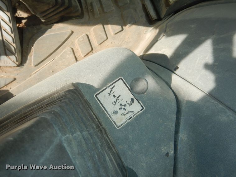 image for item DI6834 2001 New Holland LB110  backhoe