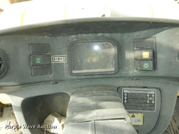 image for item DI6834 2001 New Holland LB110  backhoe