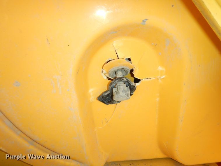 image for item DI6834 2001 New Holland LB110  backhoe