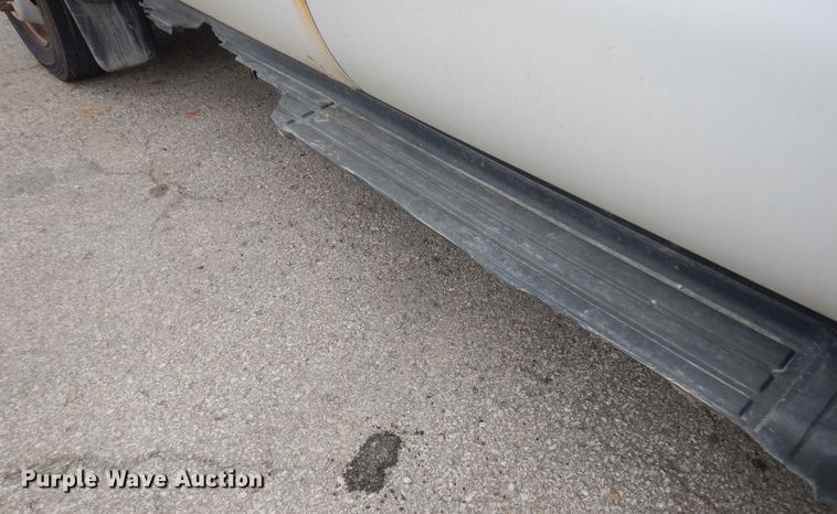 image for item DI6836 2011 Ford F450 Super Duty XL  Crew Cab dump truck