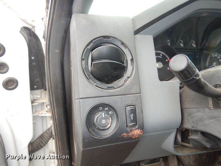 image for item DI6836 2011 Ford F450 Super Duty XL  Crew Cab dump truck