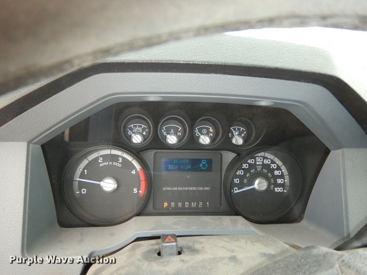 image for item DI6836 2011 Ford F450 Super Duty XL  Crew Cab dump truck