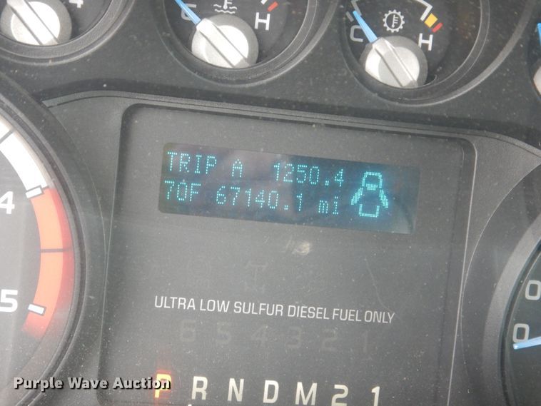 image for item DI6836 2011 Ford F450 Super Duty XL  Crew Cab dump truck