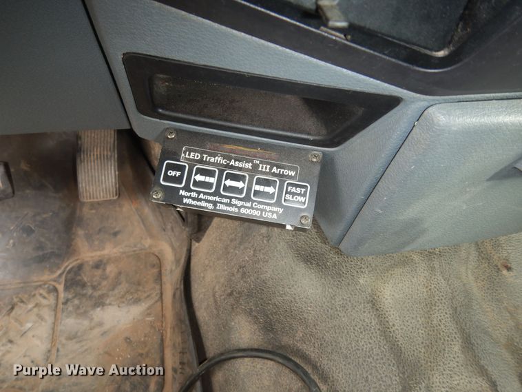 image for item DI6836 2011 Ford F450 Super Duty XL  Crew Cab dump truck