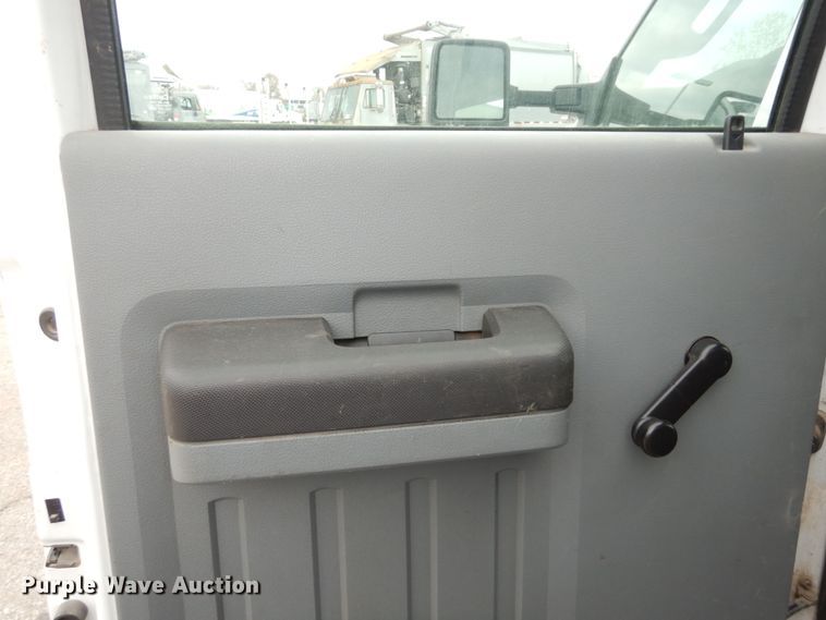 image for item DI6836 2011 Ford F450 Super Duty XL  Crew Cab dump truck