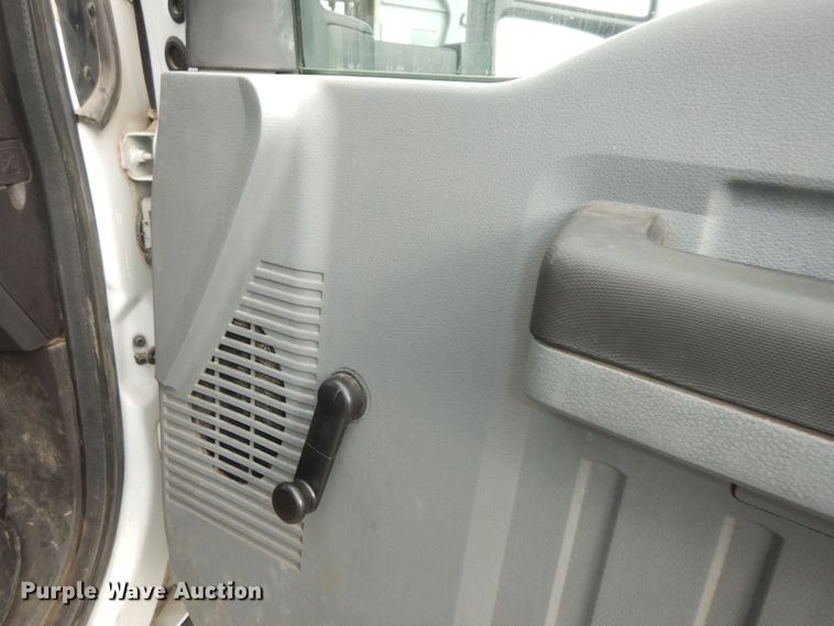 image for item DI6836 2011 Ford F450 Super Duty XL  Crew Cab dump truck