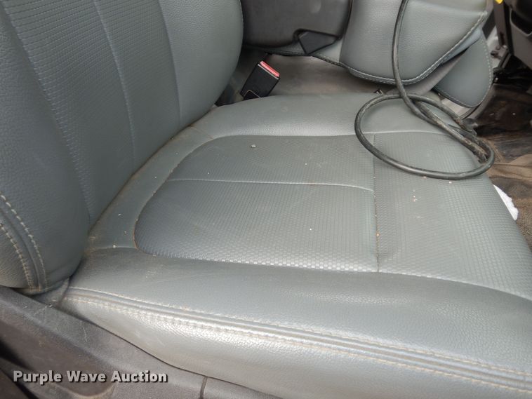 image for item DI6836 2011 Ford F450 Super Duty XL  Crew Cab dump truck