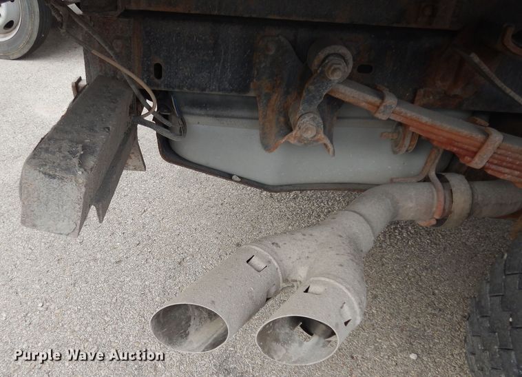 image for item DI6836 2011 Ford F450 Super Duty XL  Crew Cab dump truck