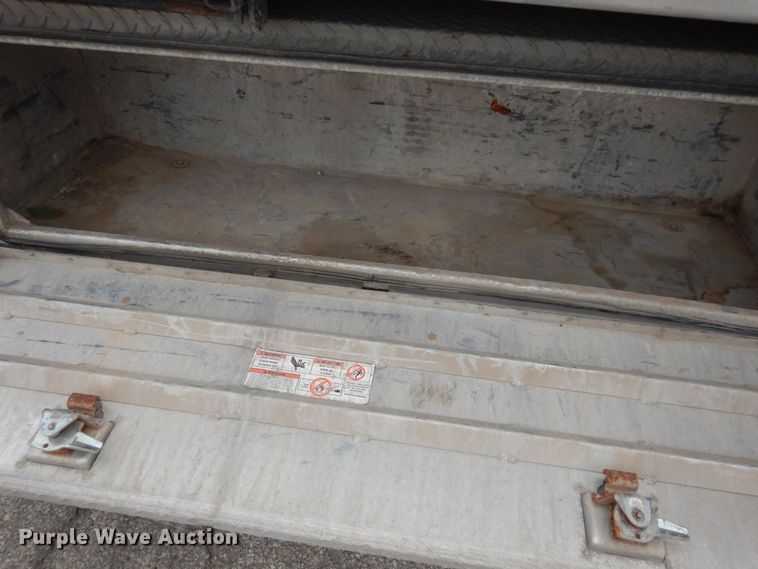 image for item DI6836 2011 Ford F450 Super Duty XL  Crew Cab dump truck