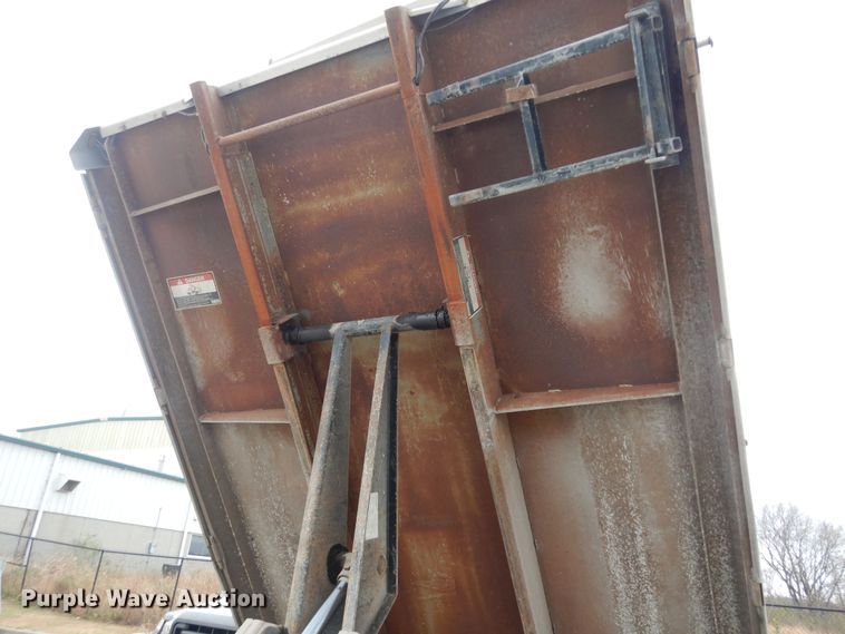 image for item DI6836 2011 Ford F450 Super Duty XL  Crew Cab dump truck