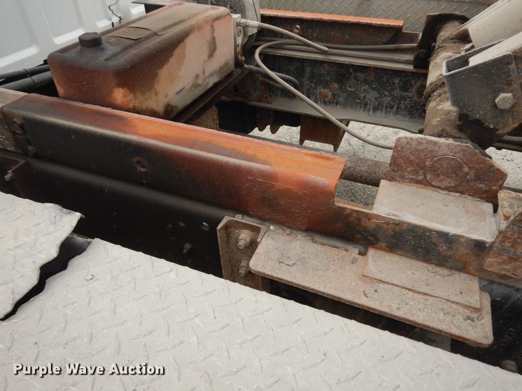 image for item DI6836 2011 Ford F450 Super Duty XL  Crew Cab dump truck