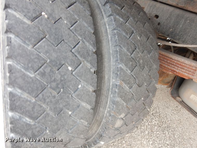 image for item DI6836 2011 Ford F450 Super Duty XL  Crew Cab dump truck