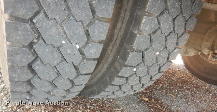 image for item DM3145 2002 Thomas  school bus