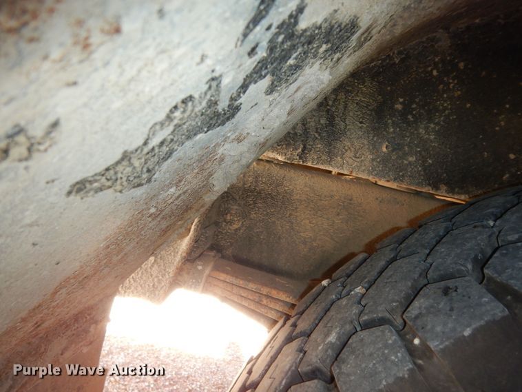 image for item DM3145 2002 Thomas  school bus