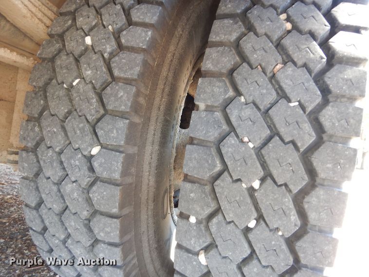 image for item DM3145 2002 Thomas  school bus