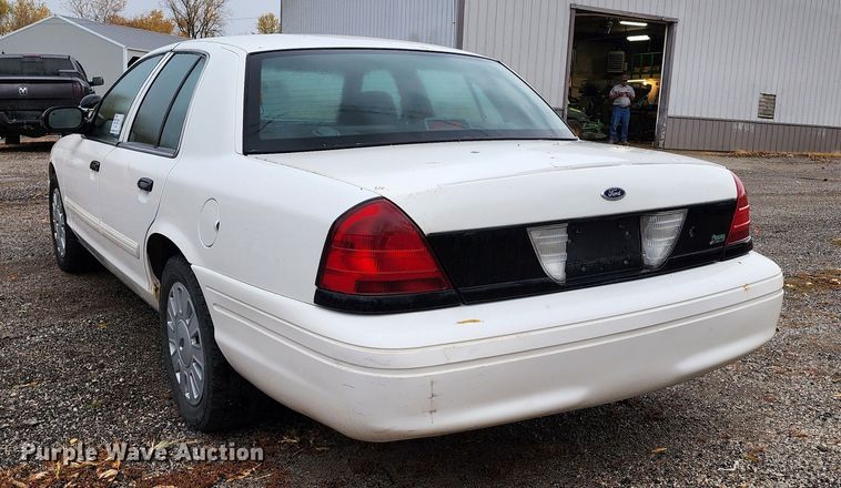 image for item DM4785 2010 Ford Crown Victoria Police Interceptor
