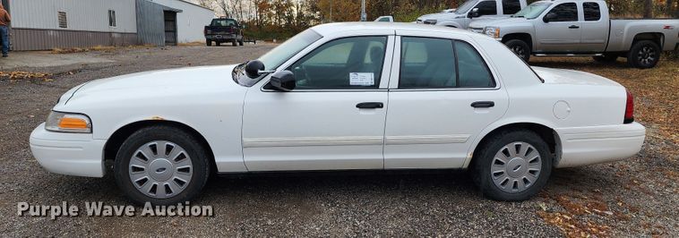 image for item DM4785 2010 Ford Crown Victoria Police Interceptor