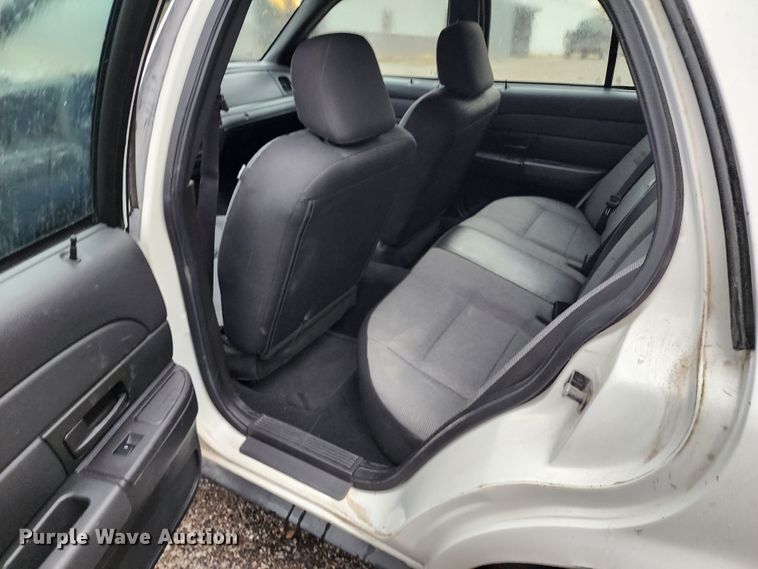 image for item DM4785 2010 Ford Crown Victoria Police Interceptor