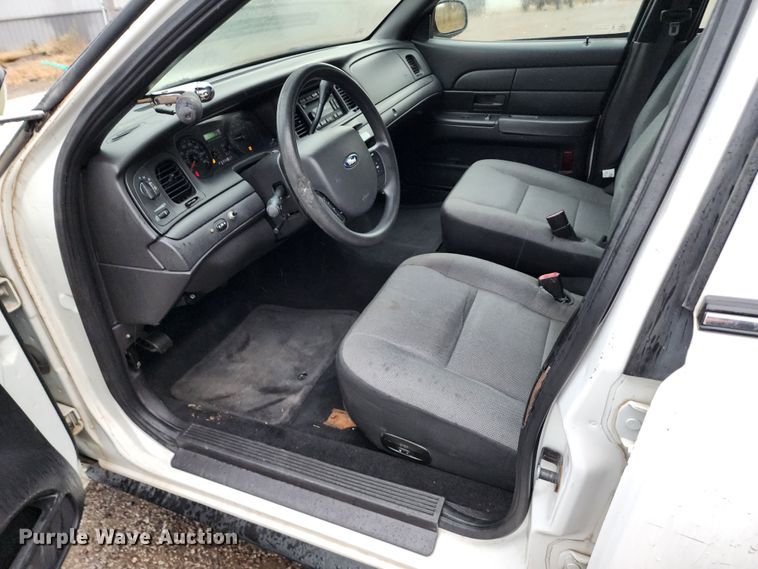 image for item DM4785 2010 Ford Crown Victoria Police Interceptor