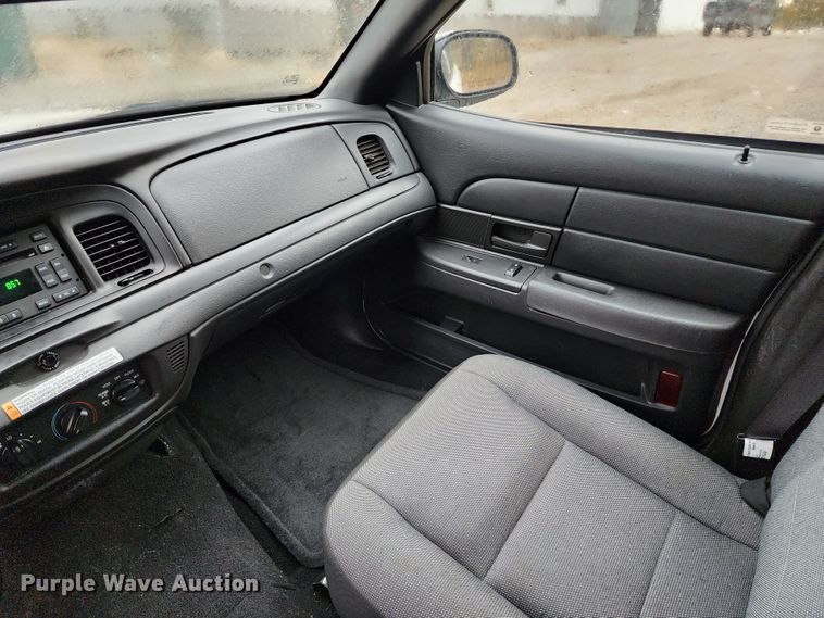 image for item DM4785 2010 Ford Crown Victoria Police Interceptor