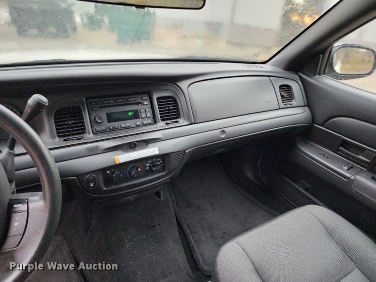 image for item DM4785 2010 Ford Crown Victoria Police Interceptor