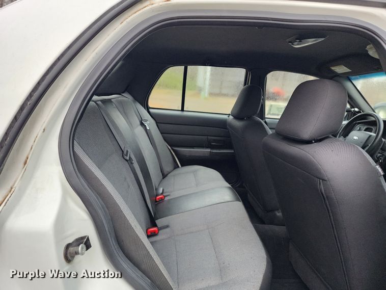 image for item DM4785 2010 Ford Crown Victoria Police Interceptor