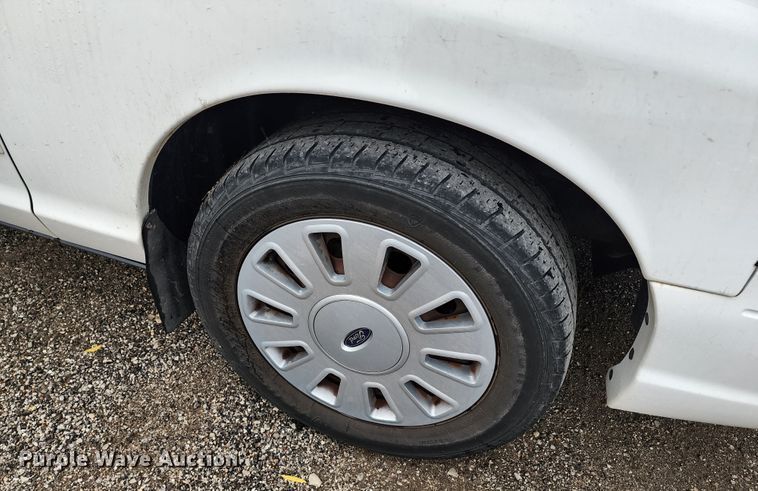 image for item DM4785 2010 Ford Crown Victoria Police Interceptor