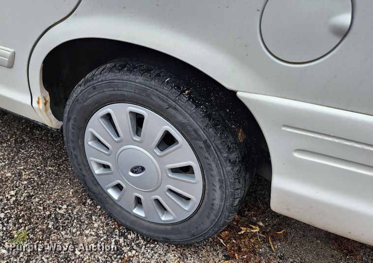 image for item DM4785 2010 Ford Crown Victoria Police Interceptor